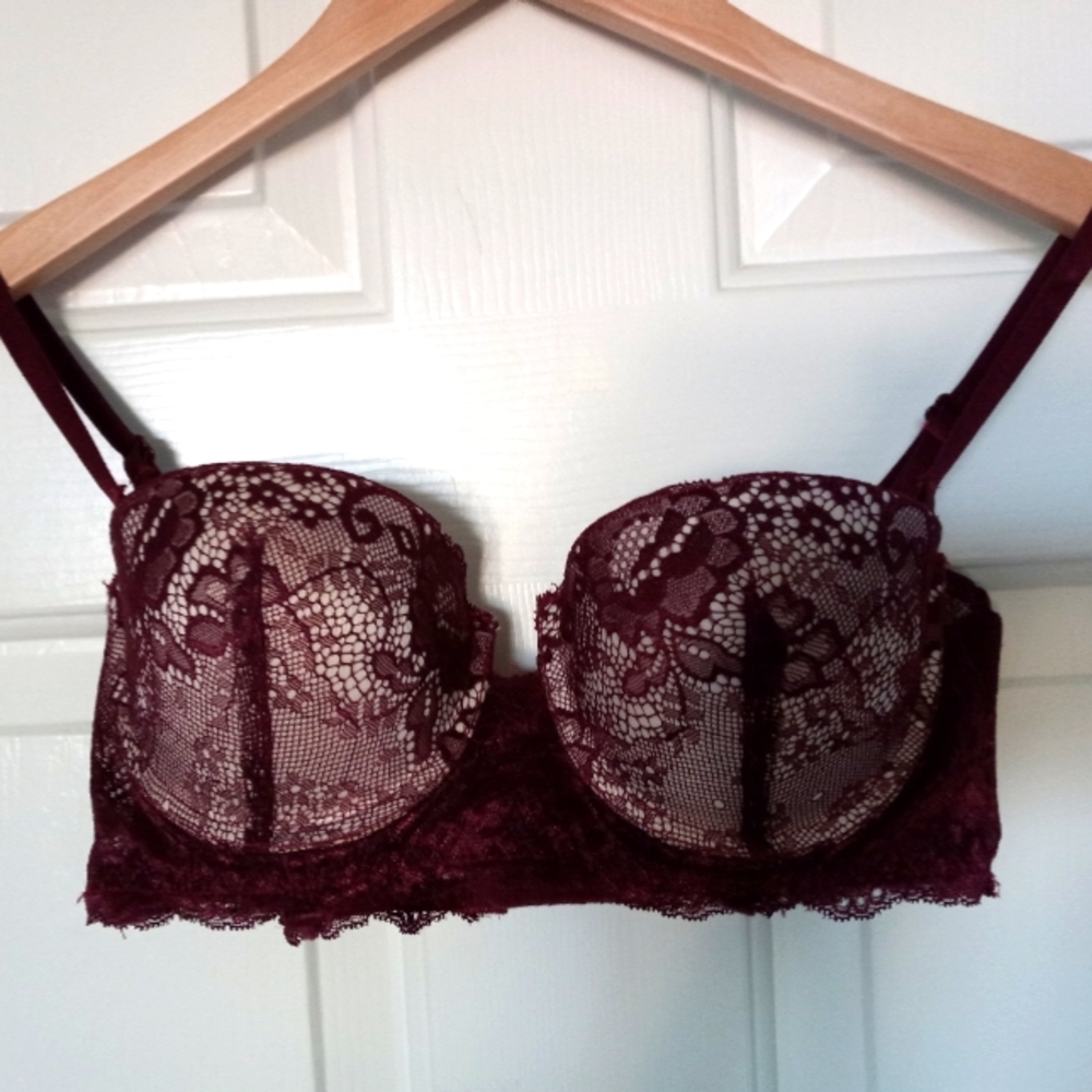 Bra Burgandy & Pink Lace Lightly Padded Sexy Strapless Women's Size 34B